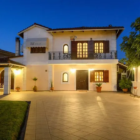 别墅 Nikol's Elegant Mansion With Pool! Metochion